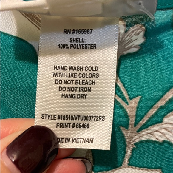 Elegant Floral Long Sleeve Dress in Teal and White - Picture 3 of 3